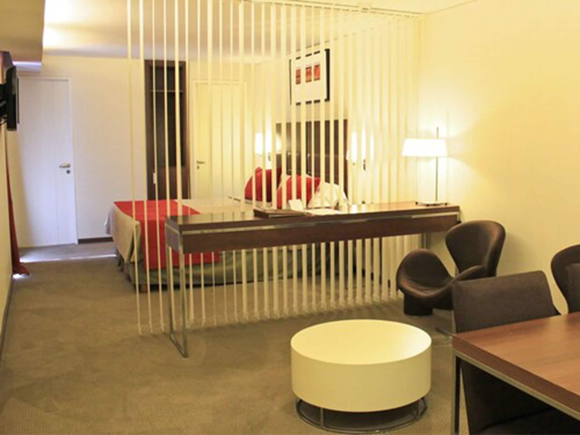 Howard Johnson La Canada Hotel & Suites Кордова Экстерьер фото