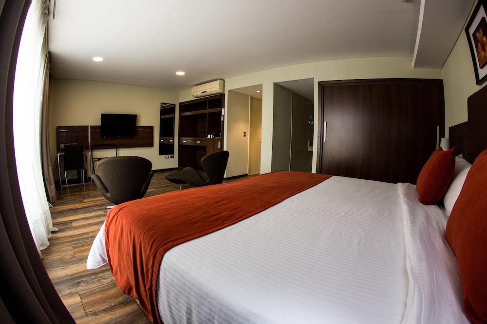 Howard Johnson La Canada Hotel & Suites Кордова Экстерьер фото