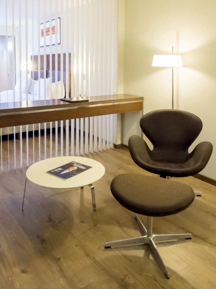 Howard Johnson La Canada Hotel & Suites Кордова Экстерьер фото