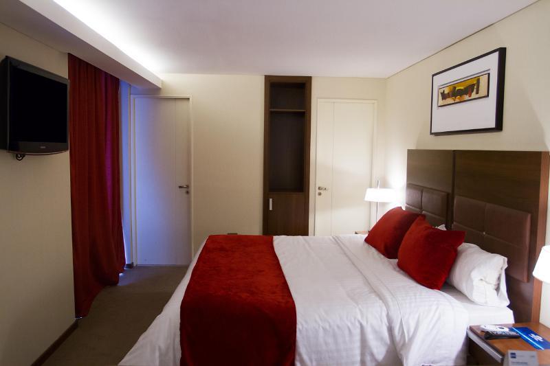 Howard Johnson La Canada Hotel & Suites Кордова Экстерьер фото