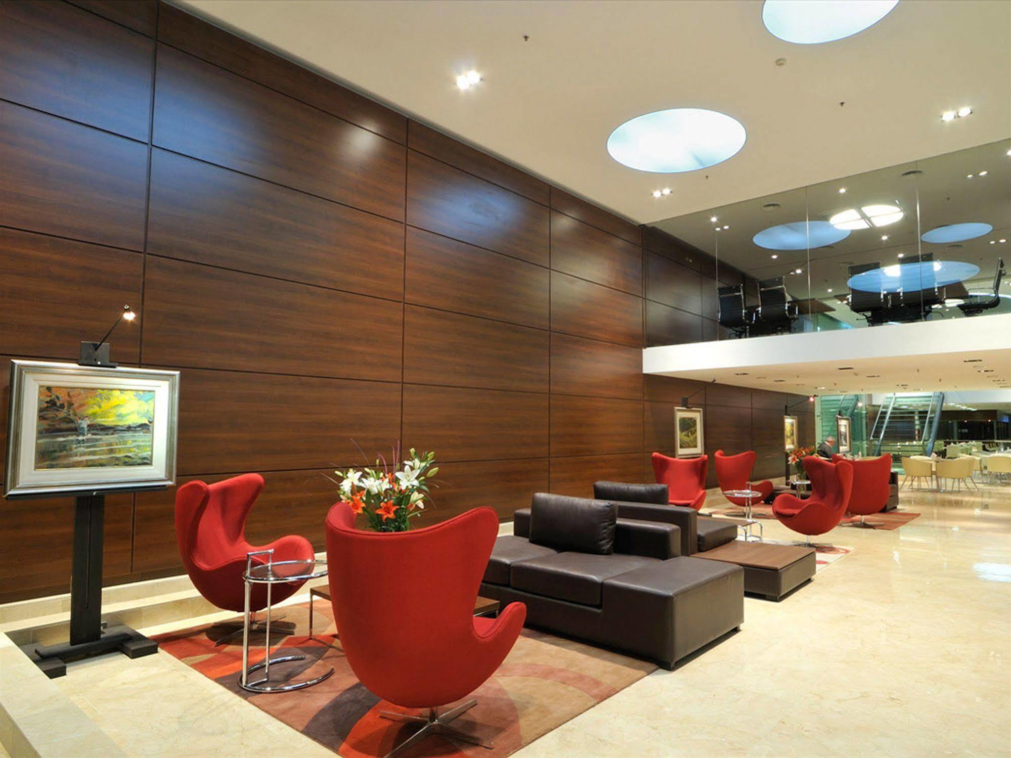Howard Johnson La Canada Hotel & Suites Кордова Интерьер фото